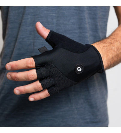 Leggero Glove