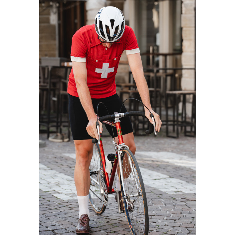 Swiss Champion & Shorts