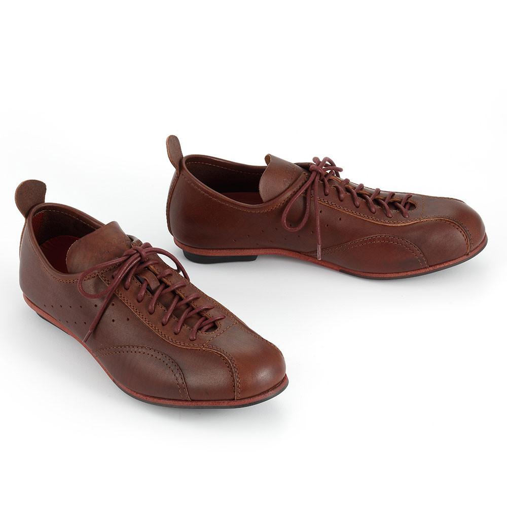 leather cycling shoes